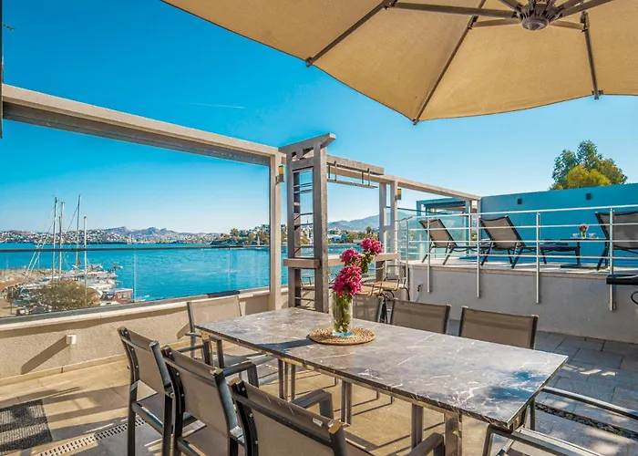 Вилла Cimentepe Deluxe 1 - With Heated Pool & Close To Yalikavak Marina