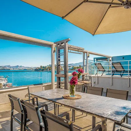 Вилла Cimentepe Deluxe 1 - With Heated Pool & Close To Yalikavak Marina