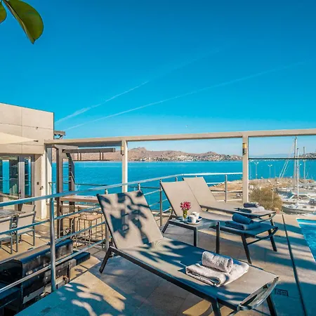 Вилла Cimentepe Deluxe 1 - With Heated Pool & Close To Yalikavak Marina Бодрум