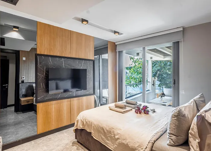 Villa Cimentepe Deluxe 1 - With Heated Pool & Close To Yalikavak Marina Bodrum